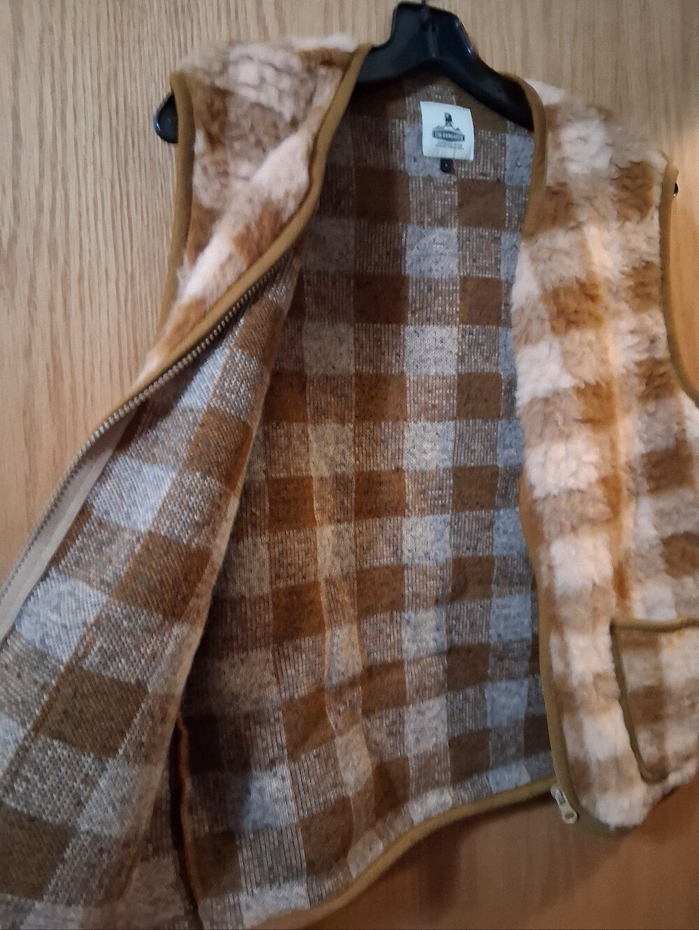 Coldbreaker Vest PI Ultra Light, sleeveless (Art. 8520) 100% Wool Pile, Layering - Picture 4 of 8